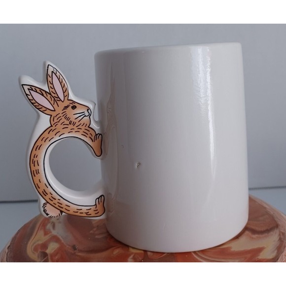 VTG Easter Mug Cup Anthropomorphic Bunny Rabbit Handle Easter Scene ArtMark - Picture 5 of 9